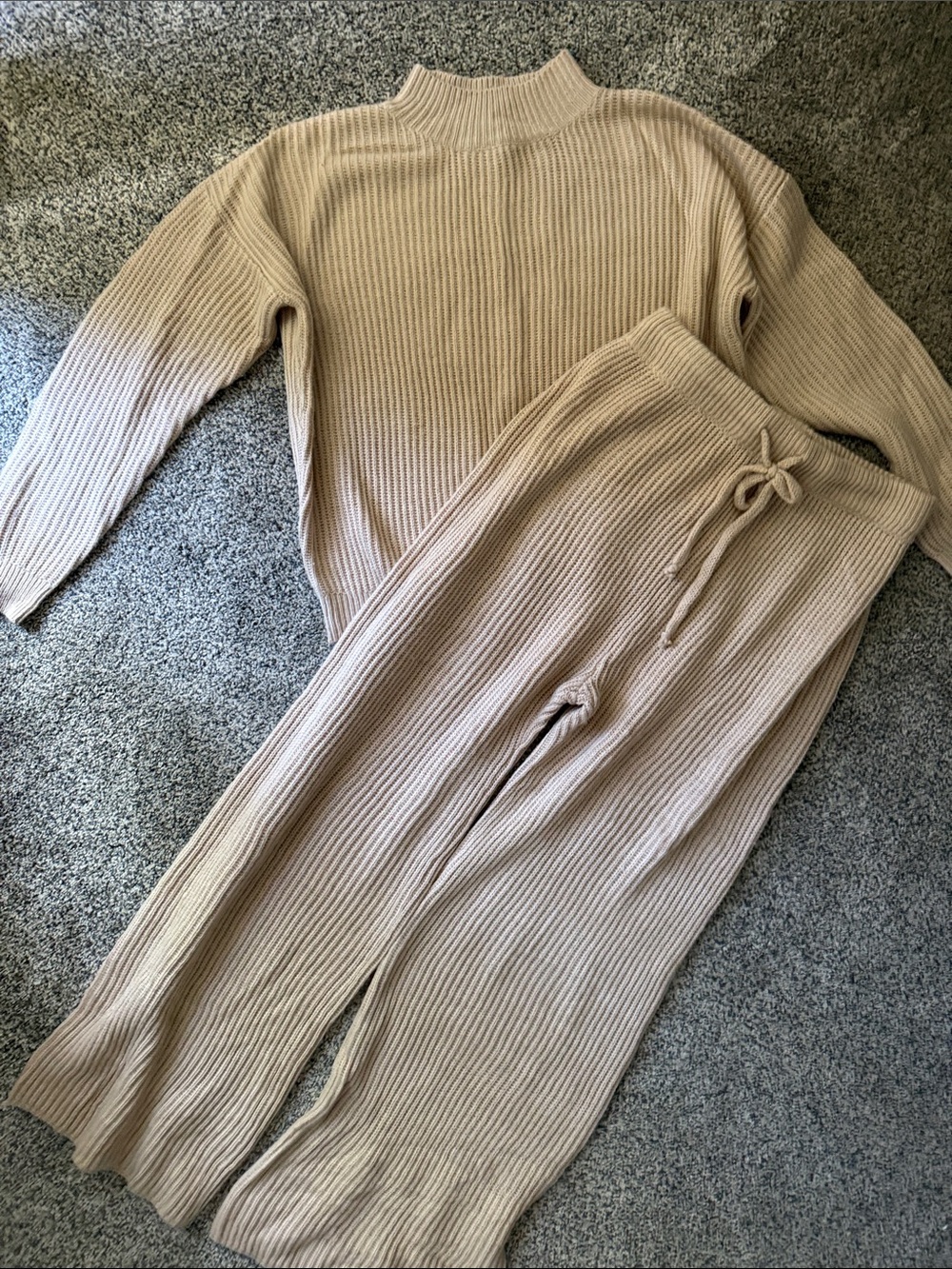 Ribbed two piece set mock neck Wide-Leg Pants in Beige - Cozy Pull-On Style